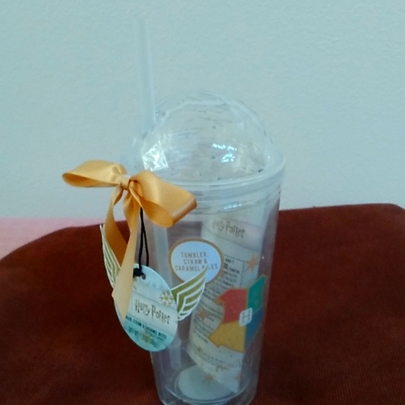 NWT Harry Potter Tumbler, Straw & Caramel Bites - Picture 1 of 10